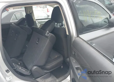 2020 Mitsubishi Outlander Es 2.4 S-Awc z USA, uszkodzony, nr VIN JA4AZ3A32LZ026792